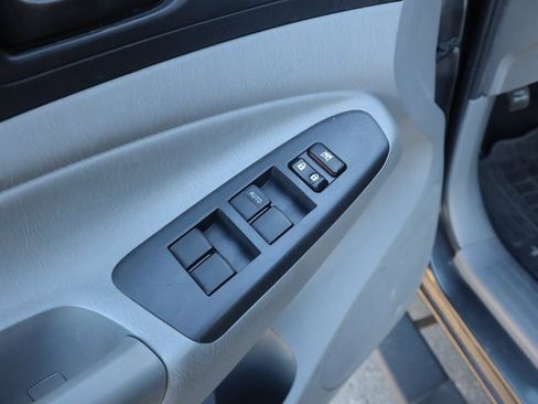 Used 2015 Toyota Tacoma 4x4 Double Cab image 19