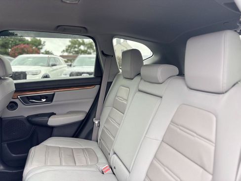 Used 2018 Honda CR-V Touring image 13