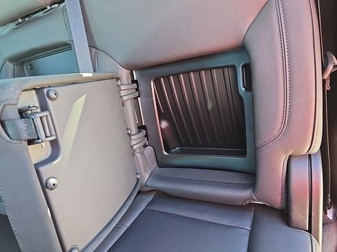 Certified 2025 Chevrolet Silverado 1500 LTZ w/ LTZ Premium Package image 35