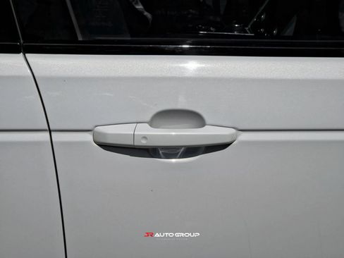 Used 2019 Land Rover Range Rover Long Wheelbase Supercharged AWD/4WD image 18