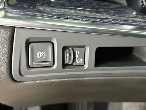 Used 2023 Cadillac XT5 Premium Luxury AWD/4WD image 21
