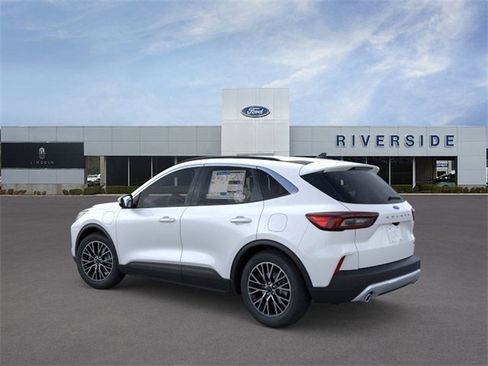 New 2026 Ford Escape SE image 4