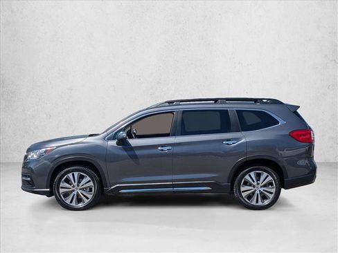 Used 2022 Subaru Ascent Touring AWD/4WD image 9