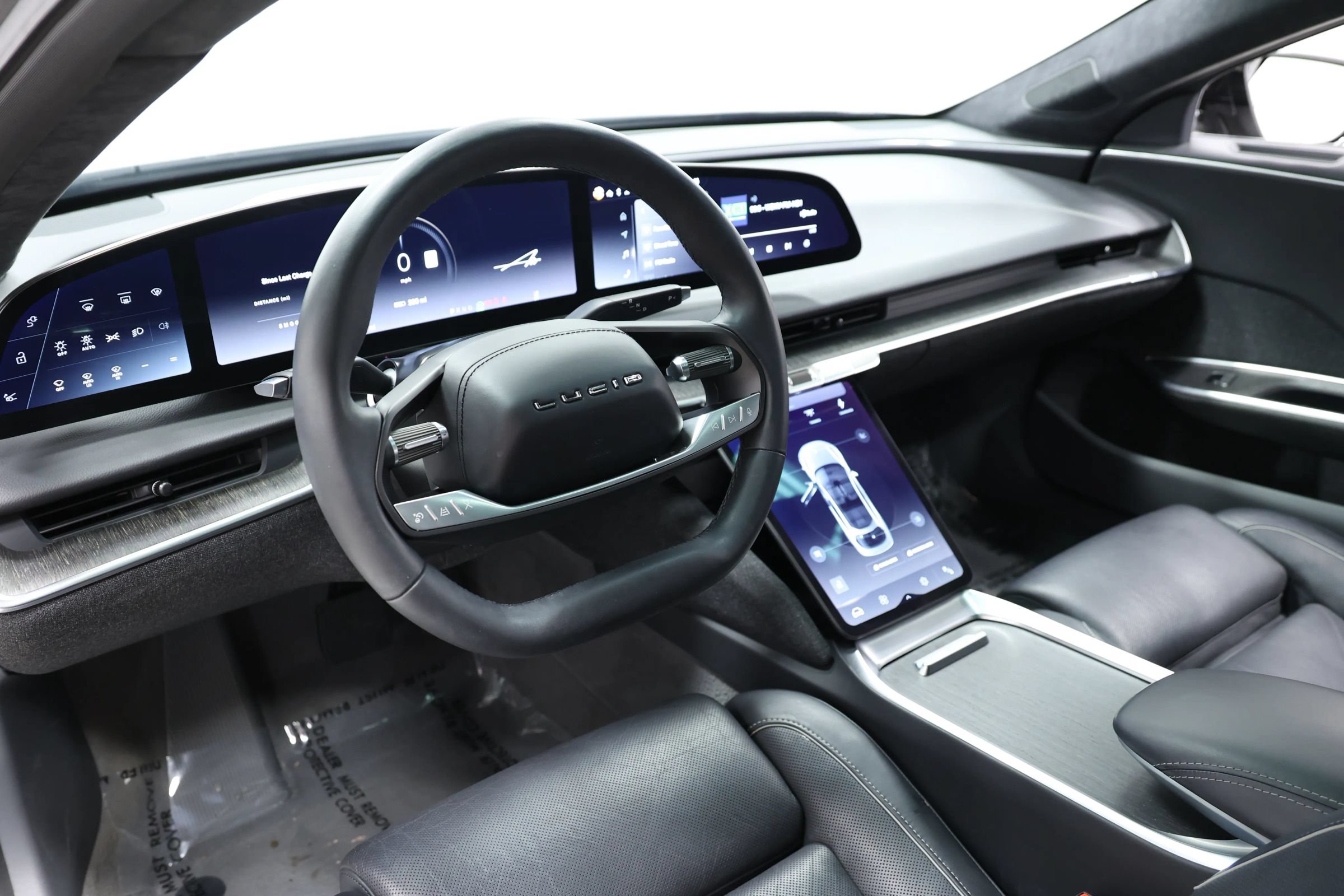 Used 2024 Lucid Air Touring AWD/4WD image 2