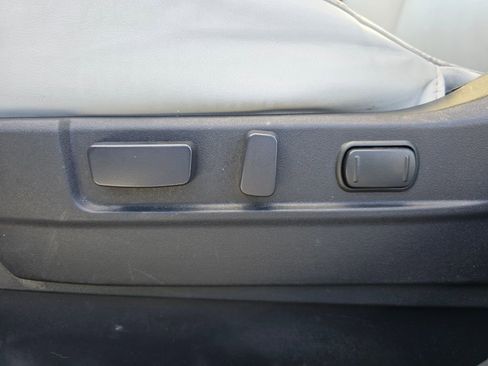 Used 2022 Mitsubishi Outlander SEL image 23