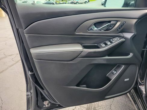 Certified 2023 Chevrolet Traverse Premier image 19