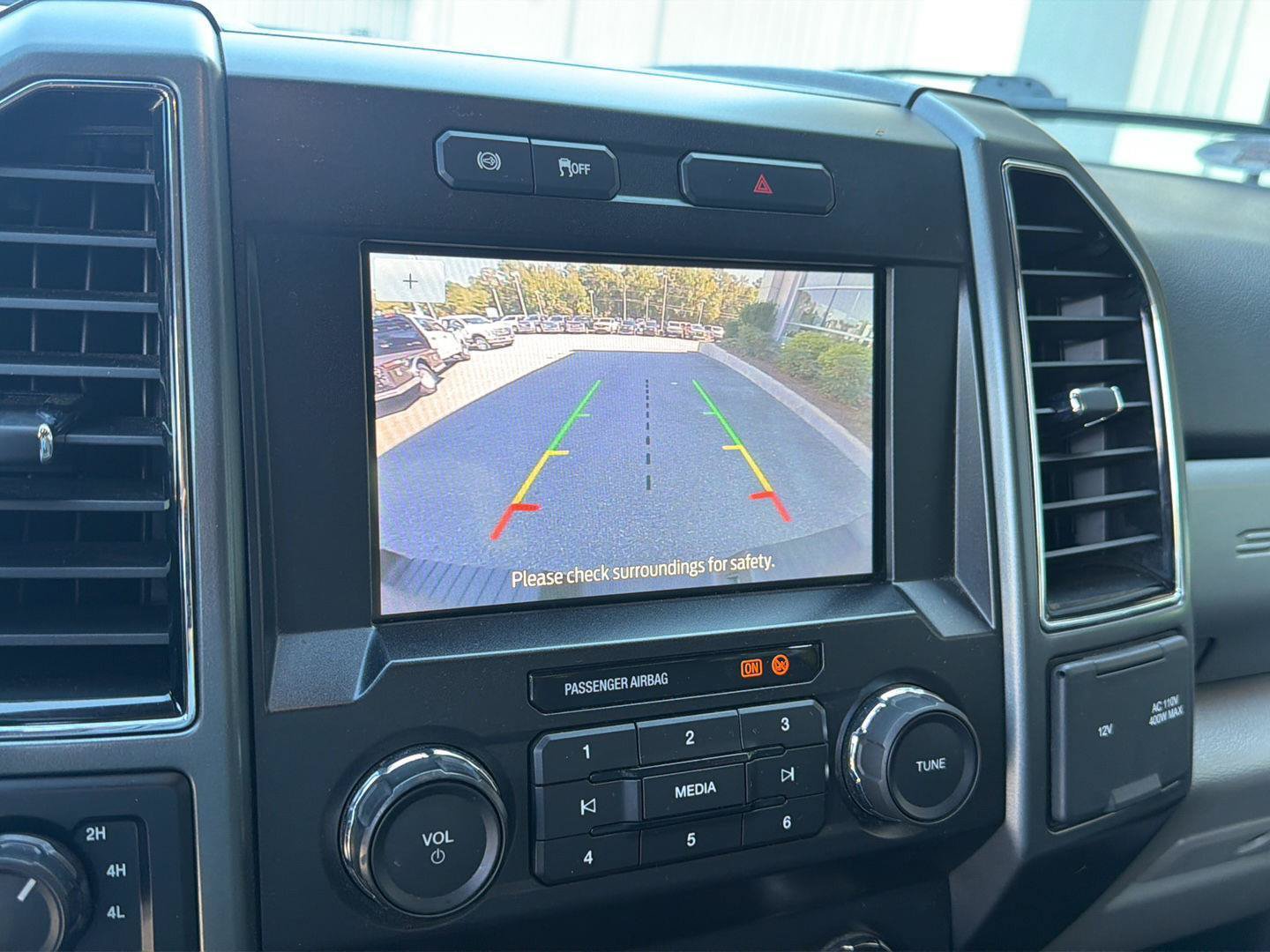 Used 2022 Ford F250 XLT AWD/4WD image 25