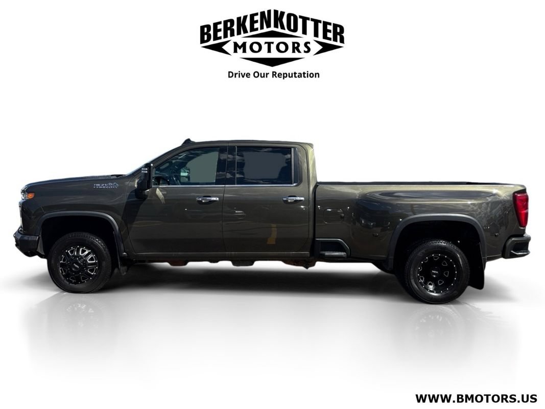 Used 2023 Chevrolet Silverado 3500 High Country AWD/4WD image 6