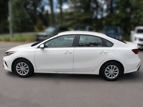 Certified 2024 Kia Forte LX FWD image 5