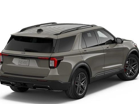 New 2026 Ford Explorer ST-Line w/ ST-Line Street Pack AWD/4WD image 3