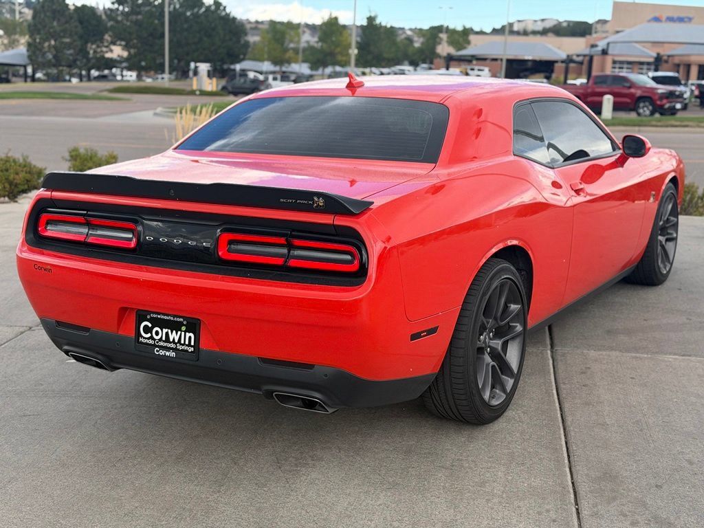 Used 2022 Dodge Challenger R/T Scat Pack RWD image 8