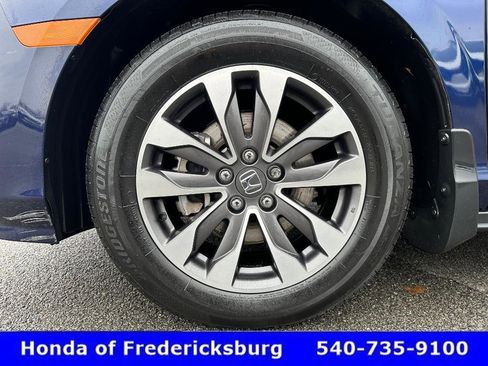 Used 2023 Honda Odyssey EX-L image 11