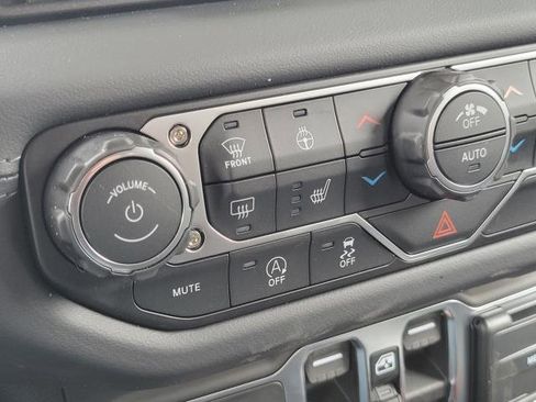 New 2026 Jeep Gladiator Rubicon AWD/4WD image 15