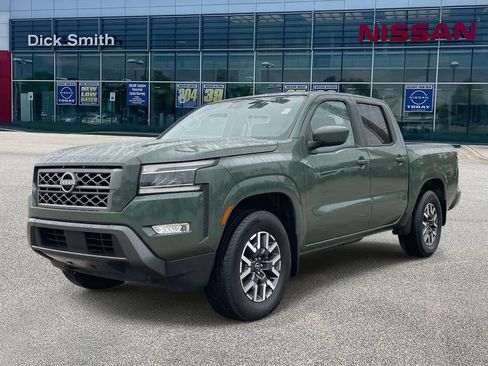 Used 2024 Nissan Frontier SL w/ Technology Package image 3