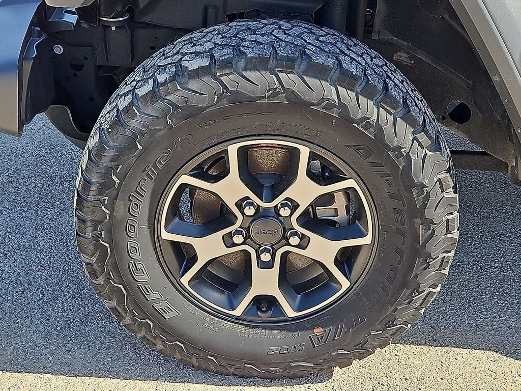 Used 2018 Jeep Wrangler Unlimited Rubicon AWD/4WD image 13