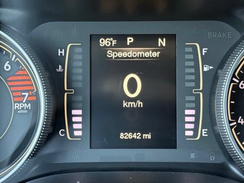 Used 2017 Jeep Cherokee Latitude w/ Safety/Convenience Group FWD image 36