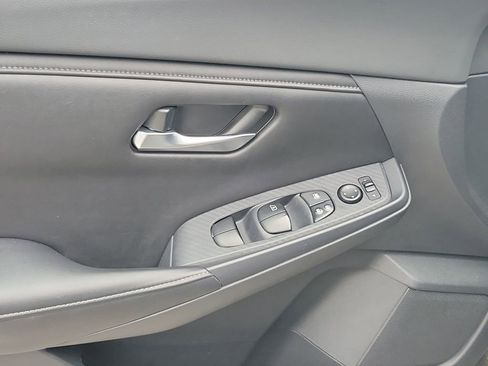 Certified 2021 Nissan Sentra S image 19