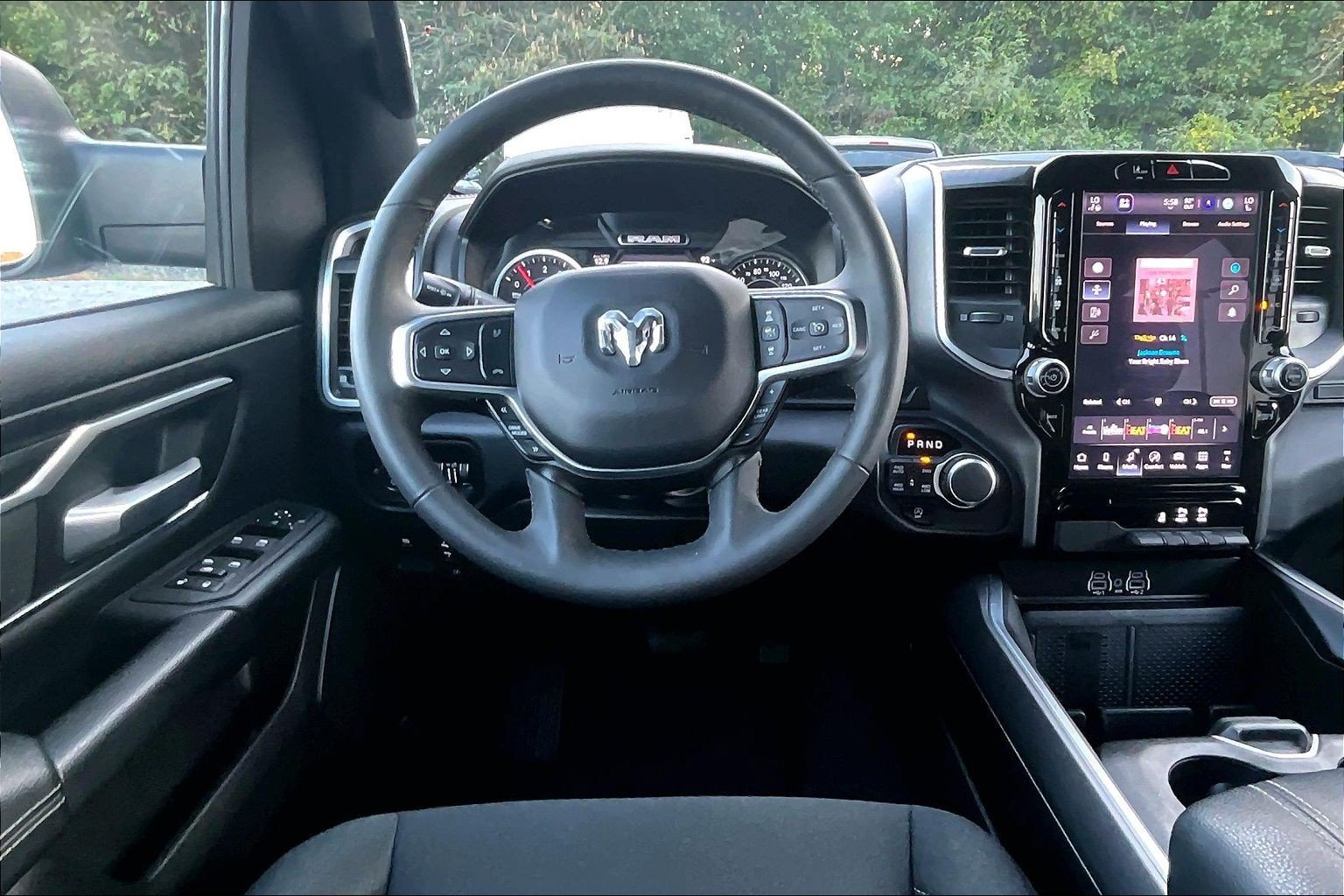 Used 2025 RAM 1500 Big Horn AWD/4WD image 5