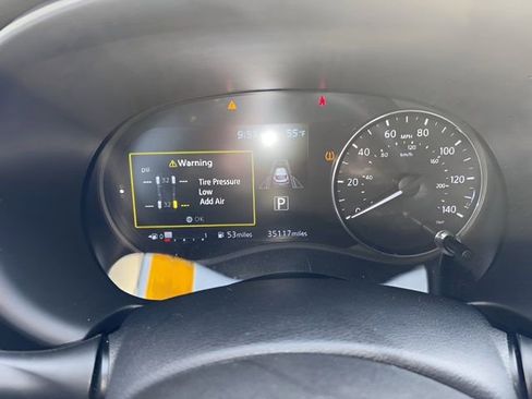 Used 2023 Nissan Kicks SV image 19