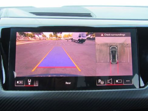 Used 2023 Audi e-tron GT Prestige w/ Prestige Package image 10