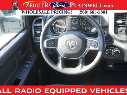 Used 2024 RAM 3500 Tradesman w/ Safety Group image 10