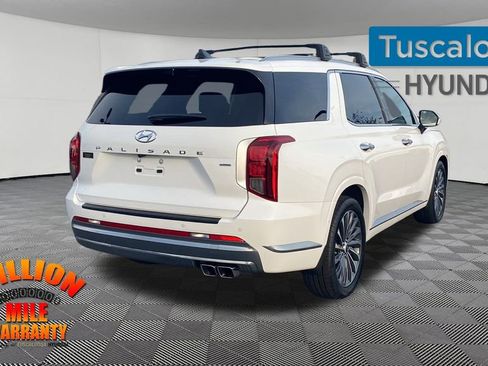 Used 2024 Hyundai Palisade Calligraphy image 9