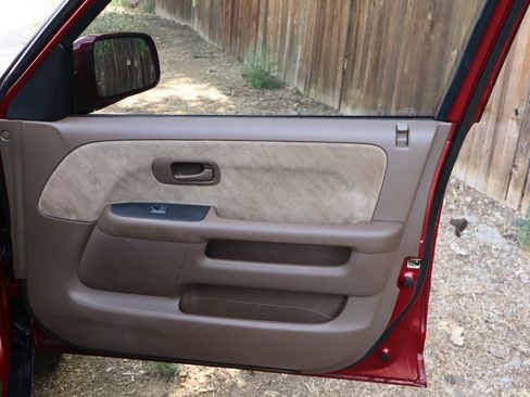 Used 2002 Honda CR-V EX image 27