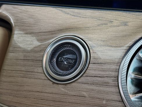 Used 2022 Mercedes-Benz E 450 Cabriolet image 21