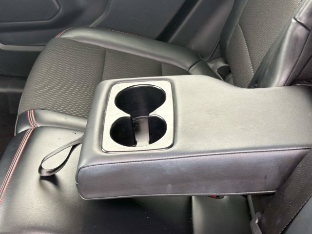 Certified 2025 Ford Escape ST-Line Select AWD/4WD image 22