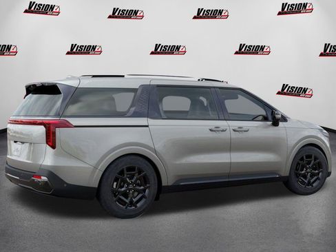 Certified 2025 Kia Carnival SX Prestige image 6