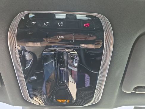 Used 2024 Mercedes-Benz EQS 580 4MATIC Sedan image 27