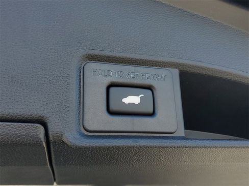 New 2026 Acura RDX SH-AWD image 10