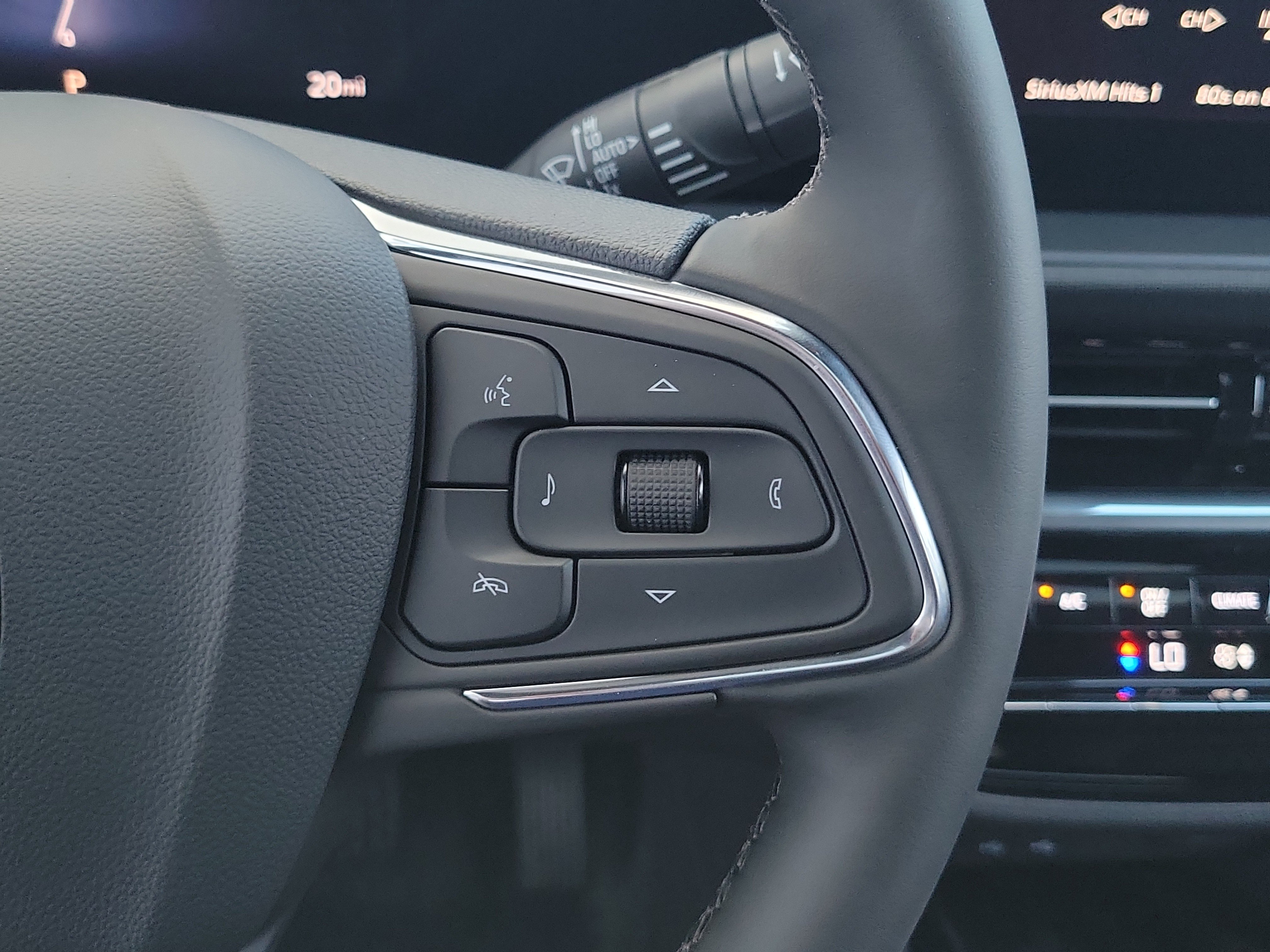 New 2026 Buick Envista Avenir FWD image 24
