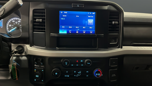 Used 2026 Ford F350 XLT w/ FX4 Off-Road Package AWD/4WD image 13