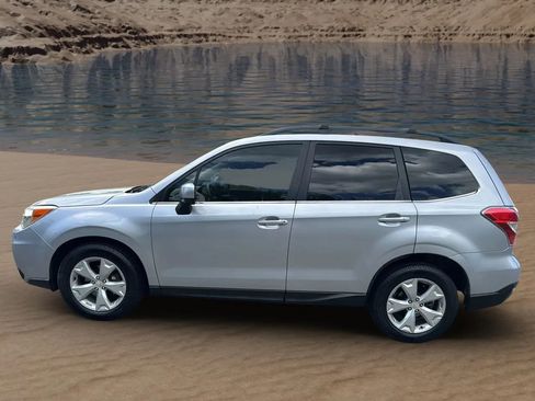 Used 2015 Subaru Forester 2.5i Limited image 8