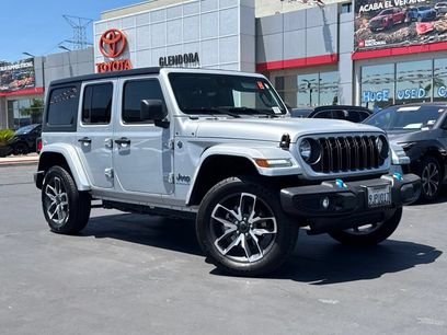 Used 2024 Jeep Wrangler Unlimited w/ Convenience Group
