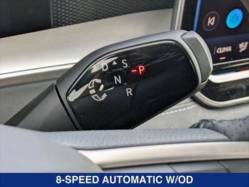 New 2026 Volkswagen Tiguan SE R-Line FWD image 13