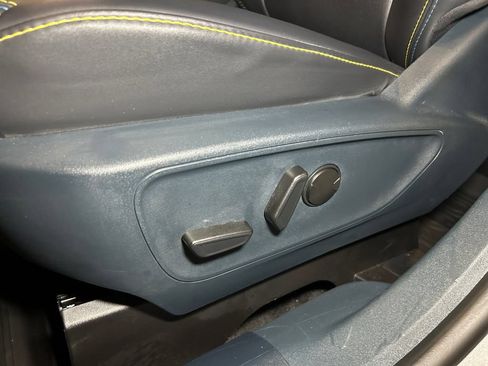 Used 2025 Ford Maverick Lobo AWD/4WD image 20