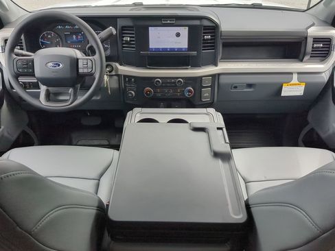 New 2025 Ford F450 XL image 13