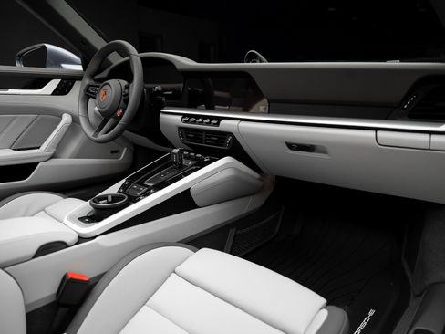 Used 2026 Porsche 911 Targa 4S image 67