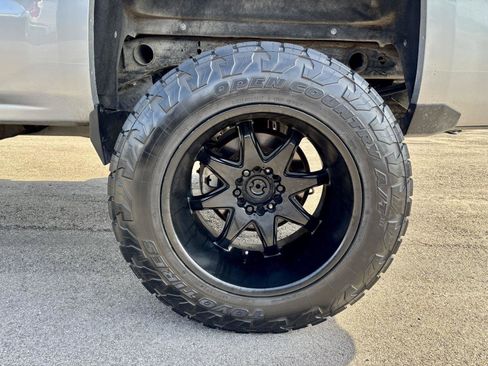 Used 2015 Chevrolet Silverado 1500 LT AWD/4WD image 26