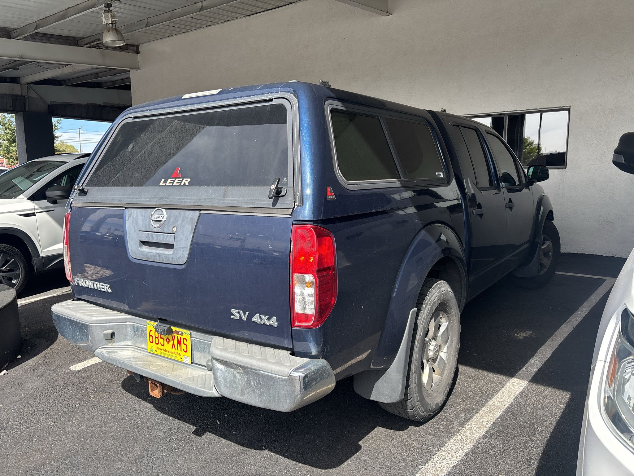 Used 2011 Nissan Frontier SV AWD/4WD image 8