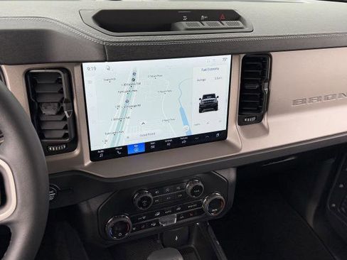 New 2026 Ford Bronco Outer Banks AWD/4WD image 18