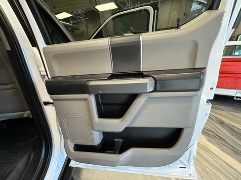 Used 2018 Ford F150 XLT w/ Trailer Tow Package AWD/4WD image 37
