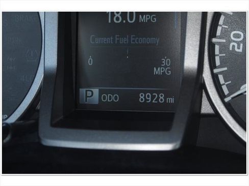 Certified 2019 Toyota Tacoma SR5 image 41