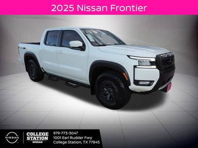 Used 2025 Nissan Frontier PRO-4X w/ Pro Convenience Package