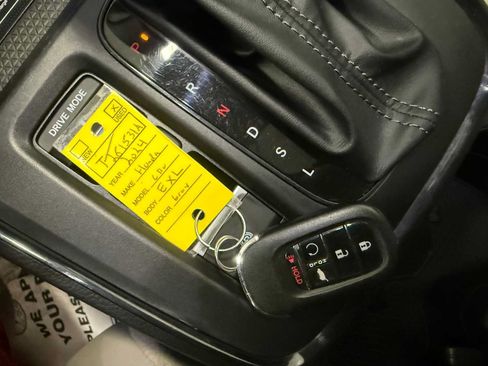 Used 2024 Honda CR-V EX-L image 38