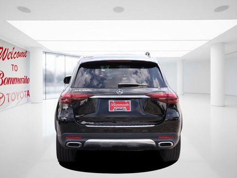 Used 2025 Mercedes-Benz GLE 450e 4MATIC image 6