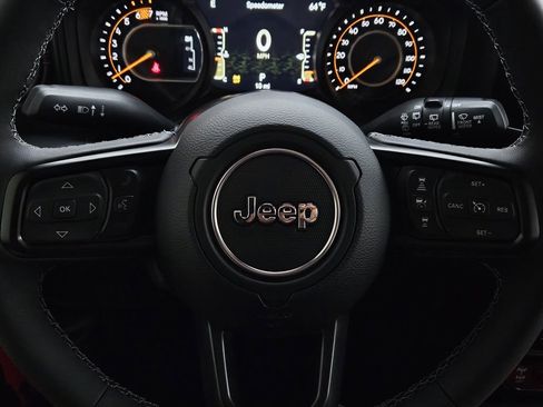 New 2026 Jeep Wrangler Unlimited Rubicon AWD/4WD image 24
