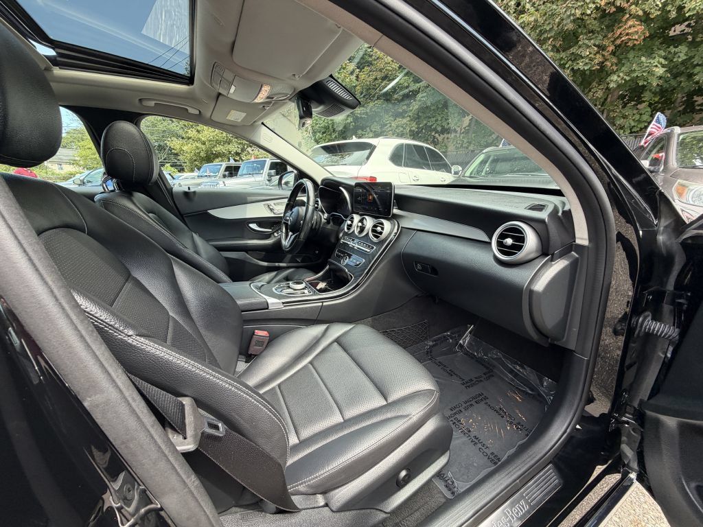 Used 2021 Mercedes-Benz C 300 4MATIC Sedan image 18